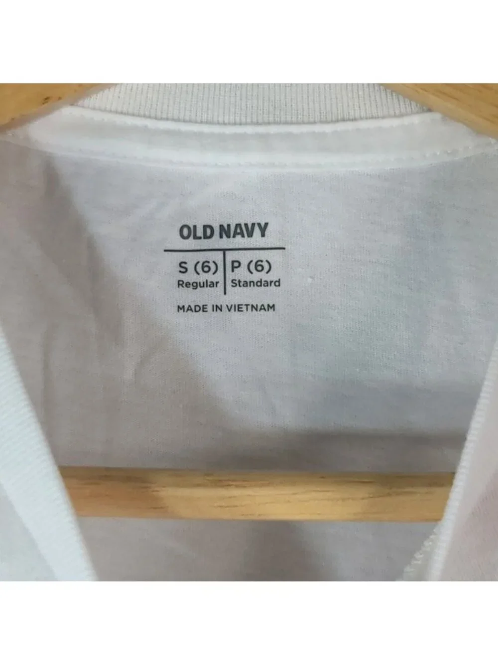 Old Navy Boys Short Sleeve T Shirt White Size 6 Small Crew Neck Layer Solid NEW